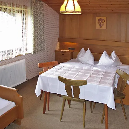 Haus Muhlfeld 355w * Brandberg
